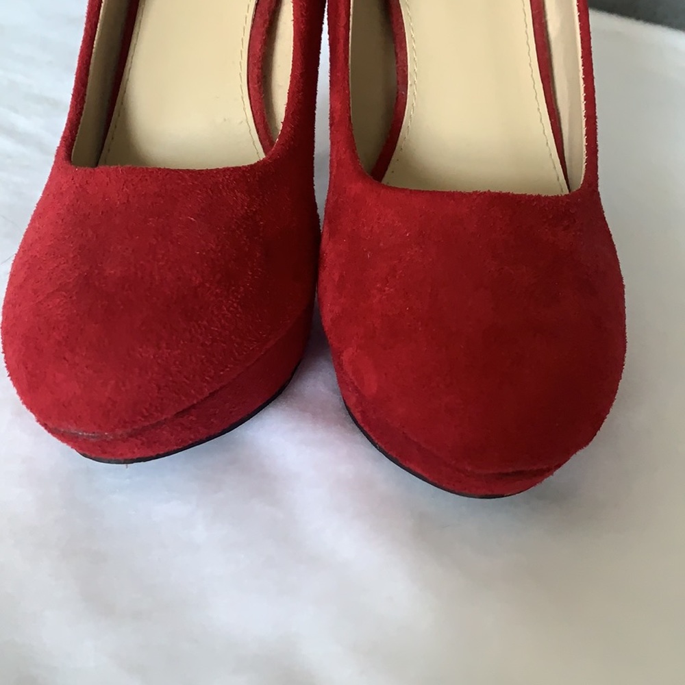 Red heels - Picture 3 of 14